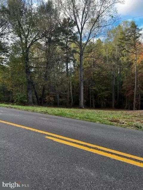 W Hoover Road, Haywood, VA 22722
