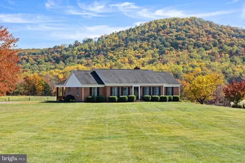 360 Cook Mountain Dr, Brightwood, VA 22715