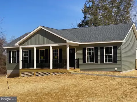 1718 Good Hope Church Rd, Aroda, VA 22709