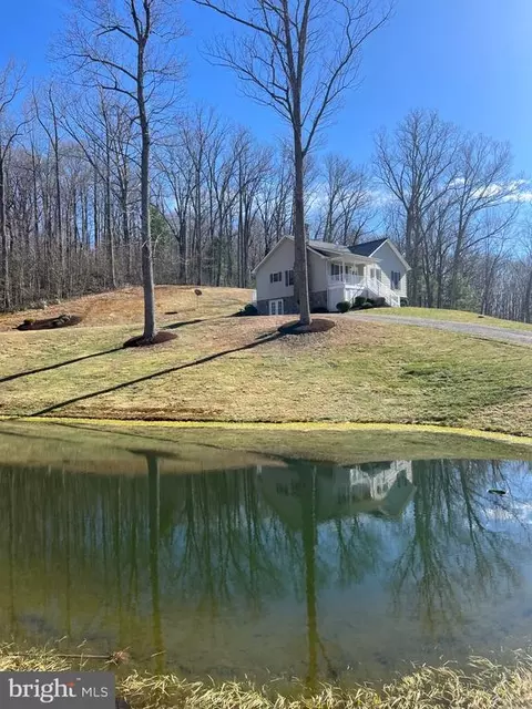 84 Cobblestone Row, Madison, VA 22727