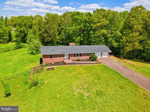 846 George James Loop, Radiant, VA 22732 photo 57