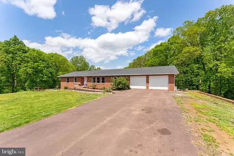 846 George James Loop, Radiant, VA 22732 photo 71