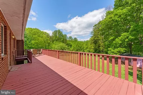 846 George James Loop, Radiant, VA 22732 photo 32