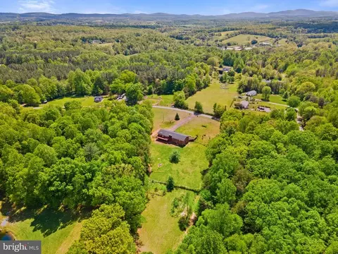 846 George James Loop, Radiant, VA 22732 photo 55