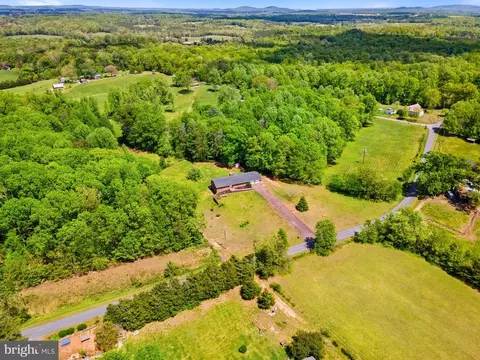 846 George James Loop, Radiant, VA 22732 photo 54