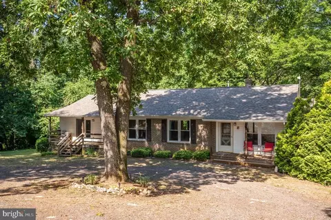 2331 Elly Rd, Aroda, VA 22709