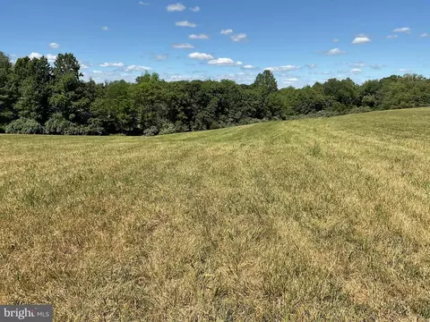 43 Leon Rd, Culpeper, VA 22701