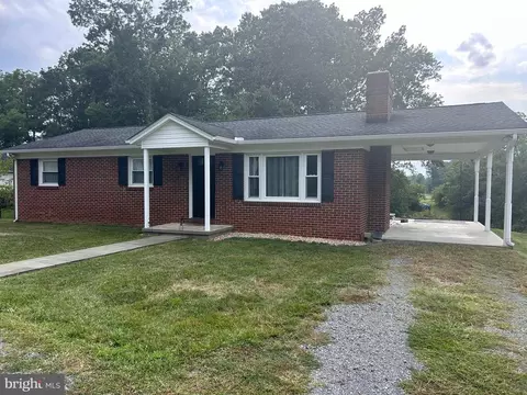 30 Thoroughfare Rd, Brightwood, VA 22715