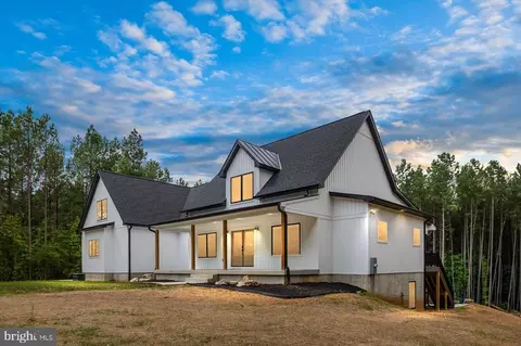 200 Perl Ln, Madison, VA 22727