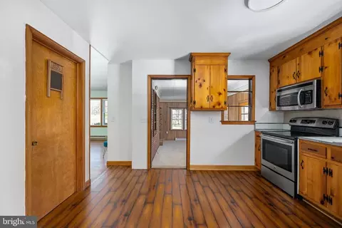 2038 Orange Rd, Pratts, VA 22731 photo 13