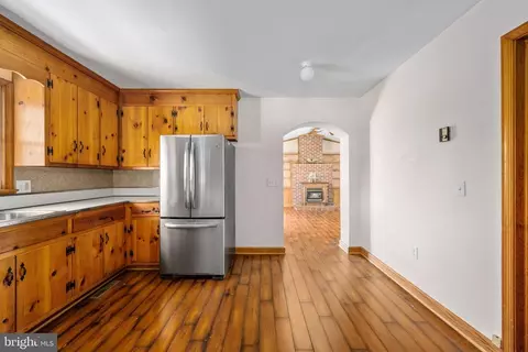 2038 Orange Rd, Pratts, VA 22731 photo 11