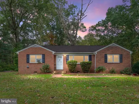 174 Glebe Ln, Madison, VA 22727