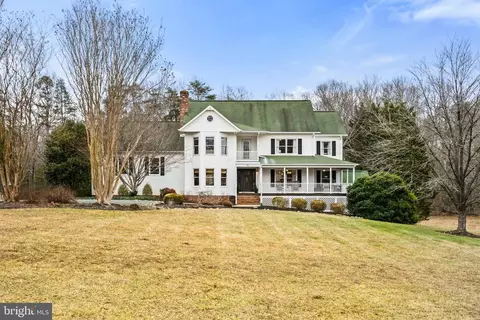 83 Surrey Ct, Madison, VA 22727