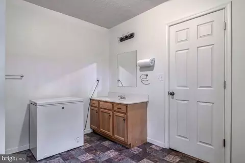 699 George James Loop, Radiant, VA 22732 photo 27