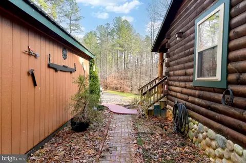 699 George James Loop, Radiant, VA 22732 photo 35