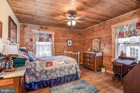 699 George James Loop, Radiant, VA 22732 photo 18