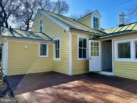 2331 Orange Rd, Pratts, VA 22731 photo 10