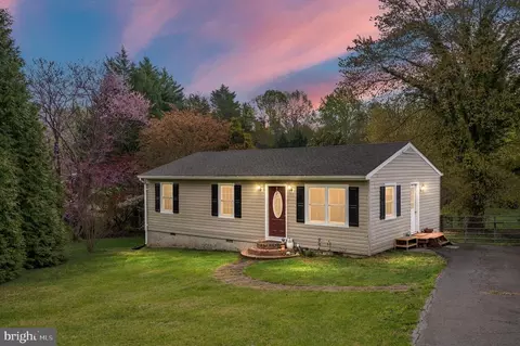 1458 Fords Shop Rd, Culpeper, VA 22701