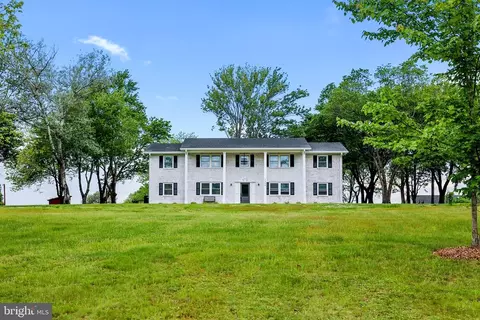 7251 N Seminole Trl N, Leon, VA 22725
