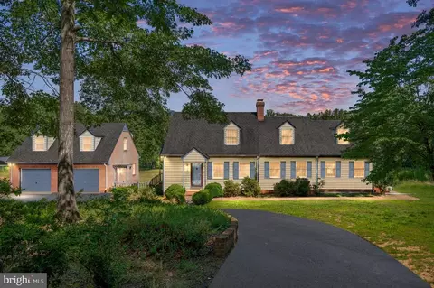 659 Pea Ridge Rd, Hood, VA 22723