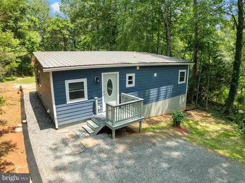 236 Laurel Dr, Madison, VA 22727