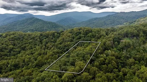 1 Rag Hill Rd, Syria, VA 22743