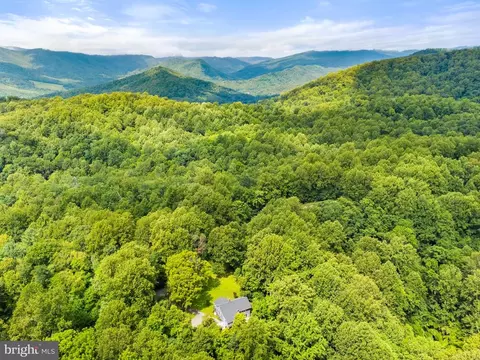 603 Leathers Ln, Etlan, VA 22719 photo 5