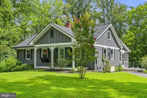 603 Leathers Ln, Etlan, VA 22719