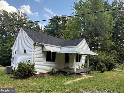 1422 Good Hope Church Rd, Aroda, VA 22709