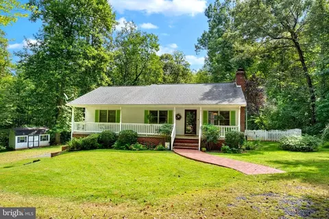 304 James City Rd, Reva, VA 22735