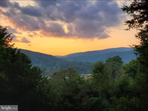 Kinderhook Rd, Madison, VA 22727