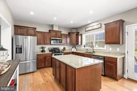 Kitchen - 3063 Etlan Rd, Etlan, VA 22719 photo 1 of 4
