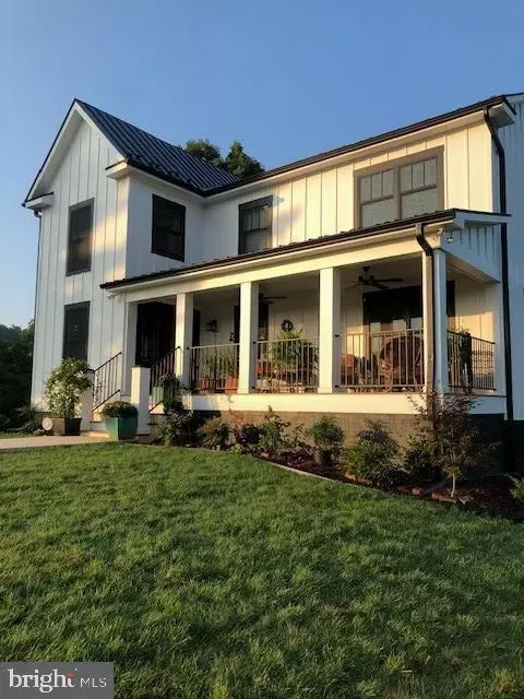 4253 S Blue Rdg S, Rochelle, VA 22738