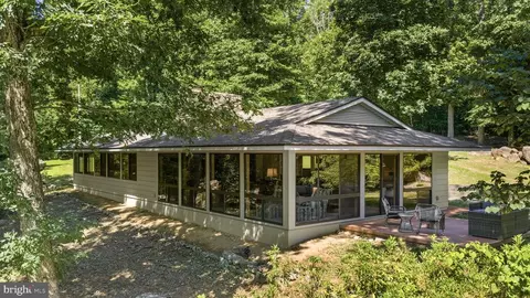 1319 Champe Pln, Etlan, VA 22719
