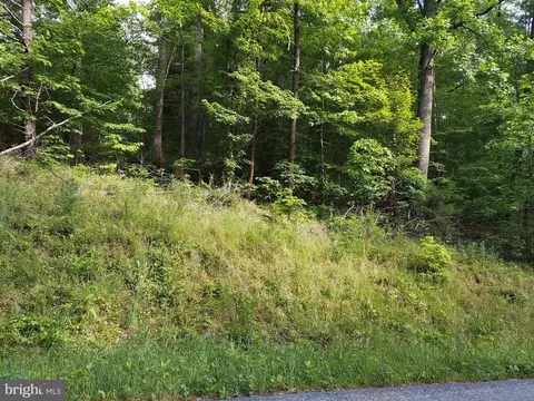 4182 Laurel Rd, Shipman, VA 22971 photo 3