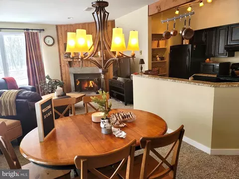 2149 Fairway Woods, Roseland, VA 22967