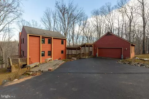 65 Ironwood Ln, Nellysford, VA 22958