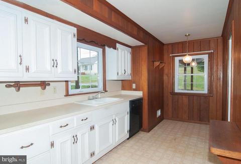 350 E Main St, Orange, VA 22960 photo 13