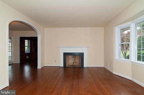 350 E Main St, Orange, VA 22960 photo 3