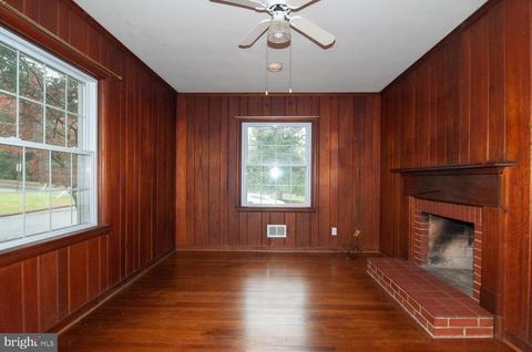 350 E Main St, Orange, VA 22960 photo 7