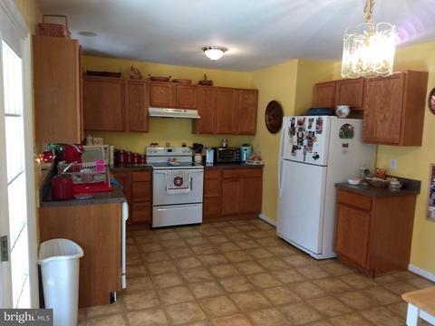 9372 Stonegate Ln, Rhoadesville, VA 22542 photo 12