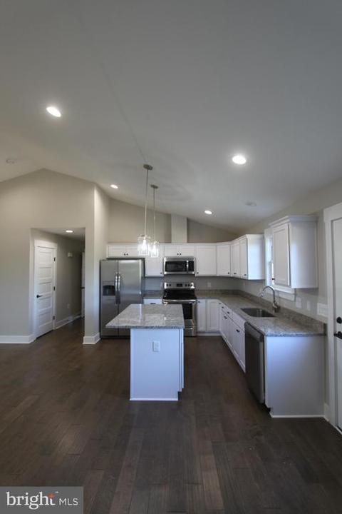28049 Strawberry Hill Rd, Rhoadesville, VA 22542 photo 15