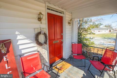 172 Byrd St, Orange, VA 22960 photo 2