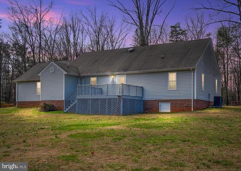 29117 Bopp Ln, Rhoadesville, VA 22542 photo 2