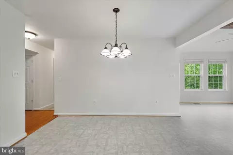 26401 Mountain View Dr, Rhoadesville, VA 22542 photo 8