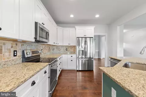 27471 Strawberry Hill Rd, Rhoadesville, VA 22542 photo 9
