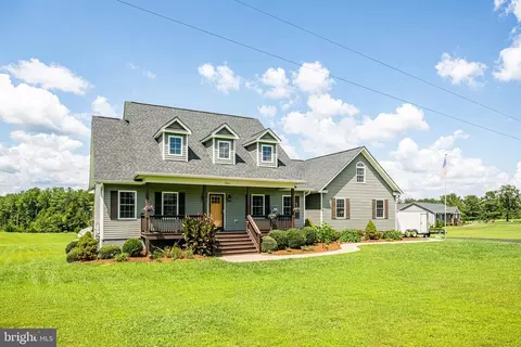 27471 Strawberry Hill Rd, Rhoadesville, VA 22542 photo 2
