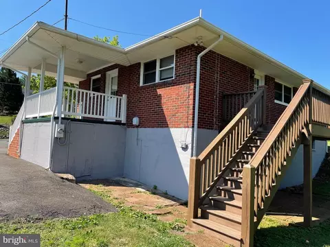 347 Berry St, Orange, VA 22960 photo 5