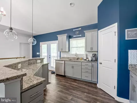 8453 Swan Woods Rd, Rhoadesville, VA 22542 photo 6