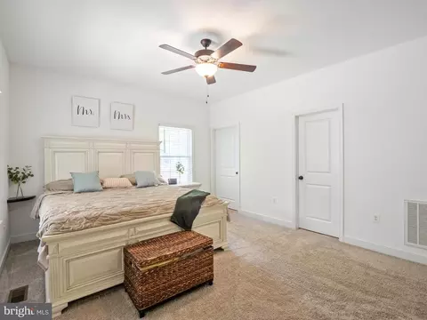 8453 Swan Woods Rd, Rhoadesville, VA 22542 photo 11